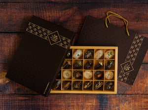 Royal Mix Dates